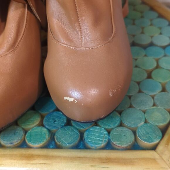 💜5/$25 6.5 heeled booties with straps - Picture 4 of 6